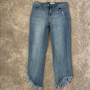 Jessica Simpson denim fray crop!